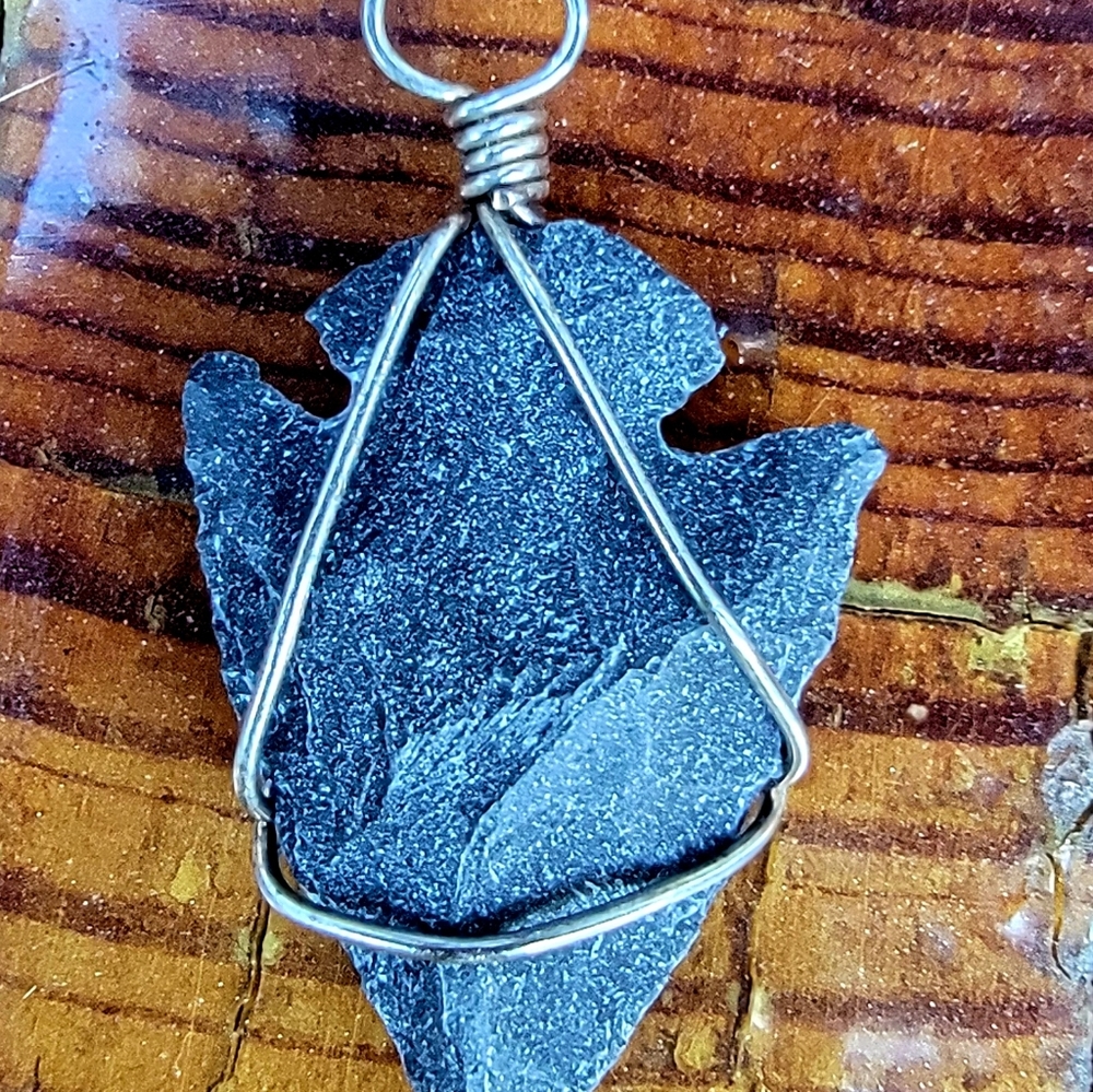 Arrowhead wire wrapped pendant